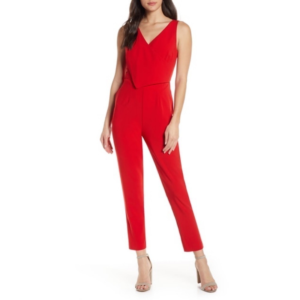 Ali & Jay Sleeveless Asymmetrical Jumpsuit Small‎